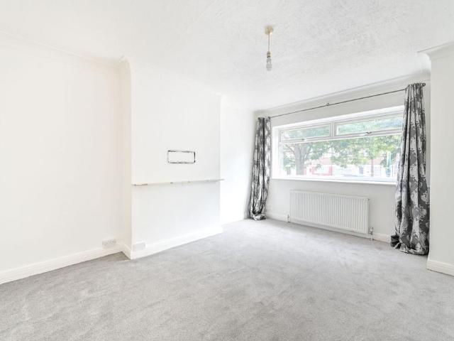 Apartment for rent in Sudbury, Greater London
