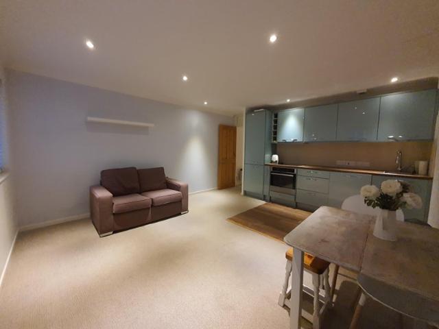 Apartment for rent in Streatham Hill, Greater London