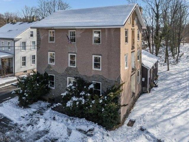 House for sale in Milford, New Jersey
