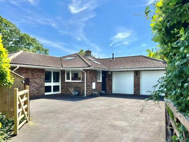 House for sale in Walhampton, Ashurst Bridge