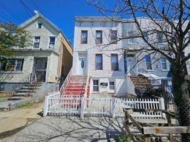 House for sale in Arverne, New York