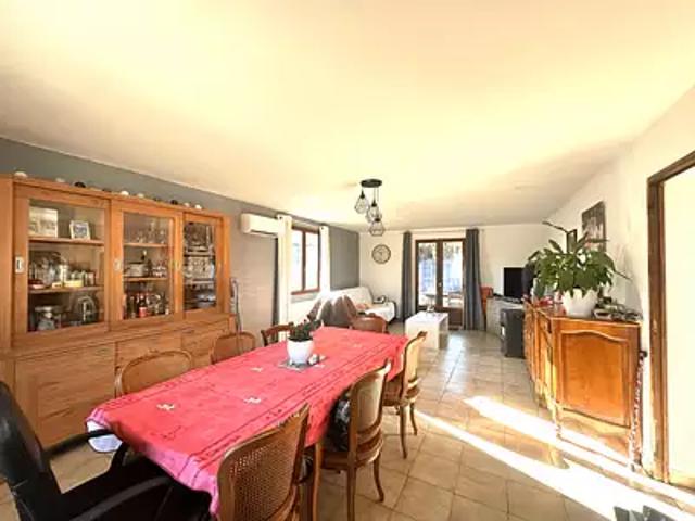 Maison vente à Nîmes, Milhaud