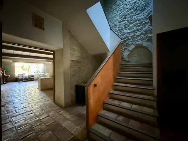 Château vente à Nîmes, Milhaud