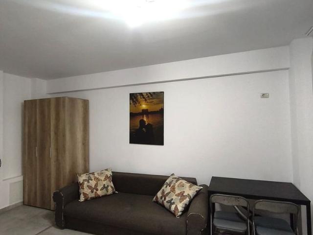 Garsonieră închirieri în Militari Residence, Chiajna