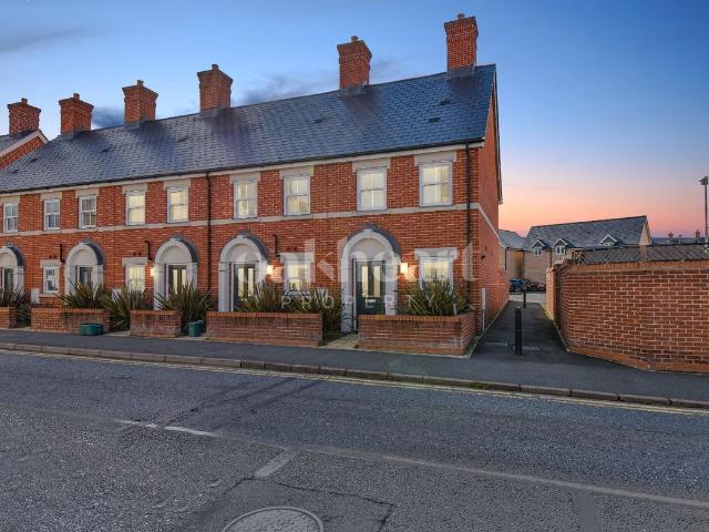 House for rent in Hythe, Fordham Heath