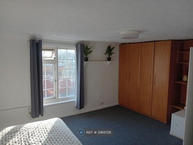 Room for rent in Hythe, Colchester