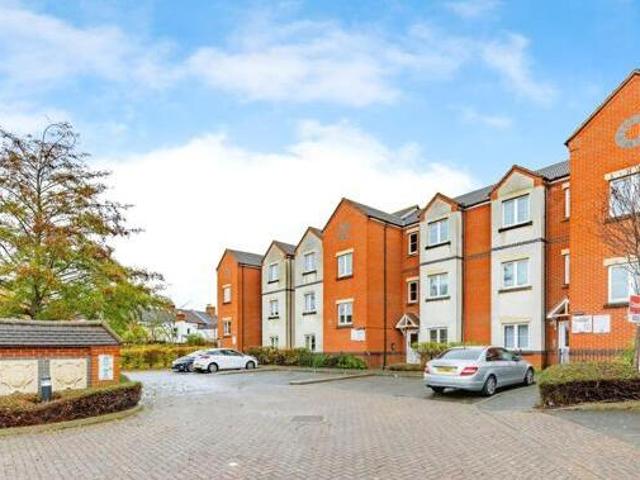 House for sale in Northampton, Northamptonshire
