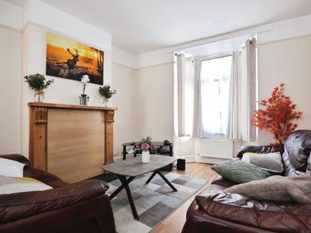 Apartment for rent in Northampton, Semilong Apartment for rent in Northampton, Semilong