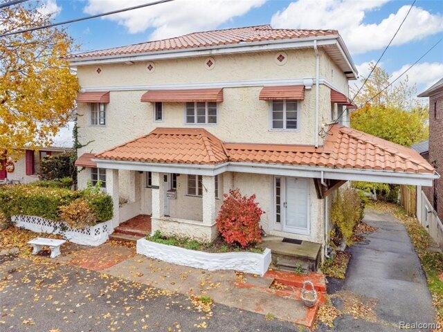 House for sale in Fort Gratiot, Michigan