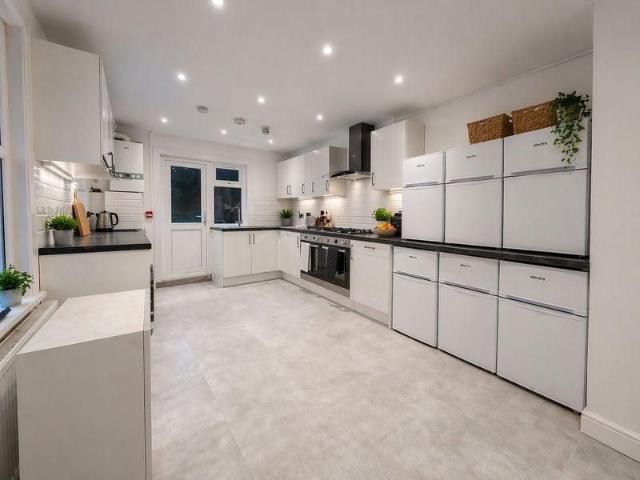 Room for rent in Herne Hill, Greater London
