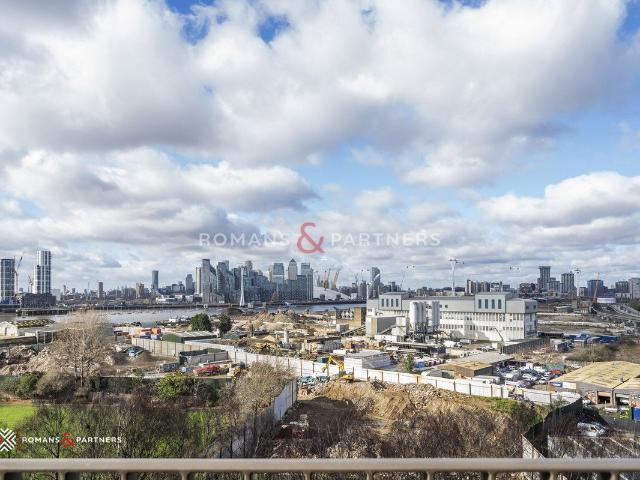 Apartment for rent in Silvertown, Greater London