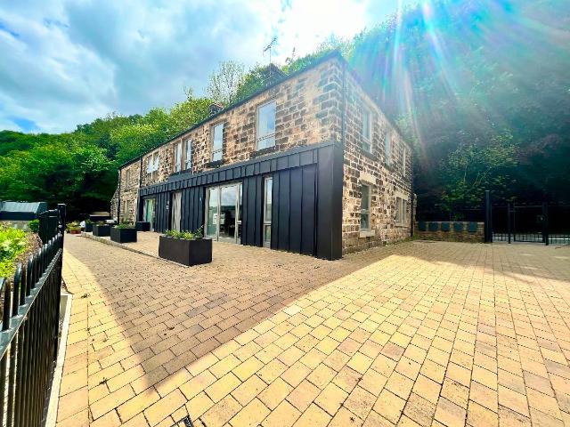 House for rent in Wharncliffe Side, South Yorkshire