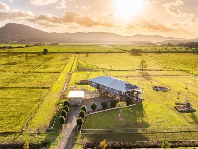Cottage for sale in Kings Creek, Queensland