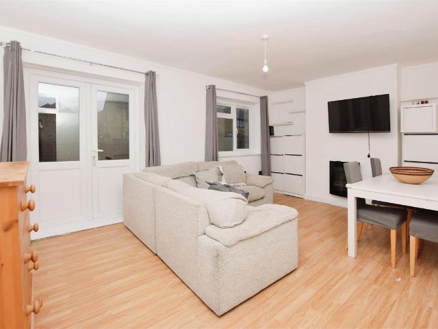 Apartment for rent in London Borough of Sutton, Greater London