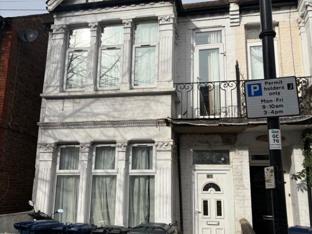 Studio for rent in London Borough of Ealing, Greater London
