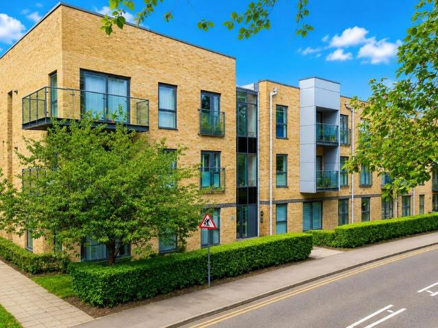 House for rent in Pouchen End, Hertfordshire