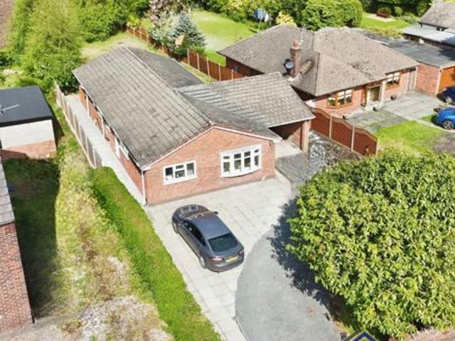 House for sale in Widnes