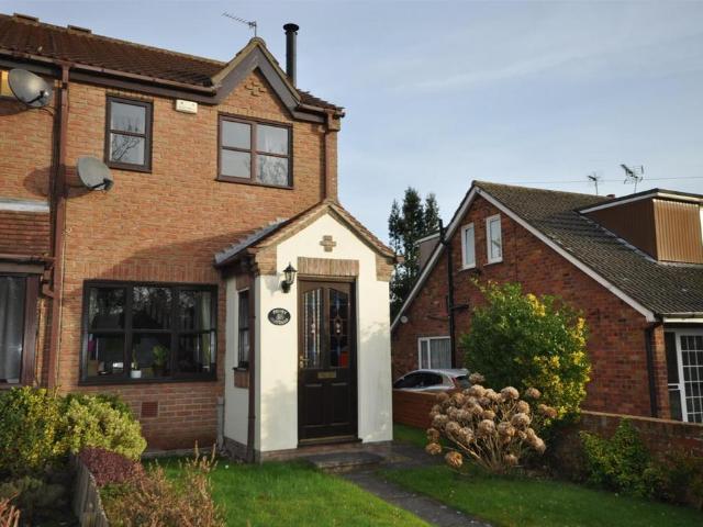House for rent in Carlton