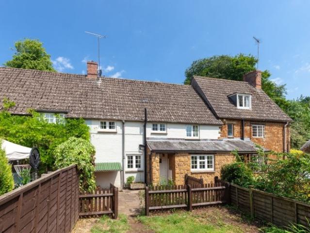 House for rent in Chipping Warden, Northamptonshire