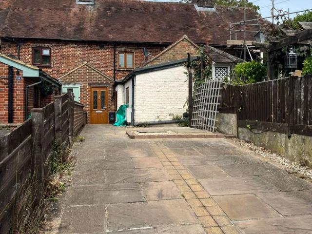 House for rent in The Butts, Kent
