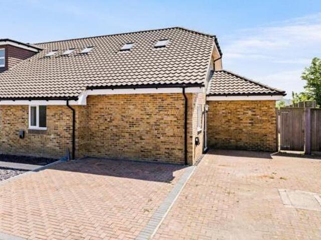 House for sale in Lyons, Greater London