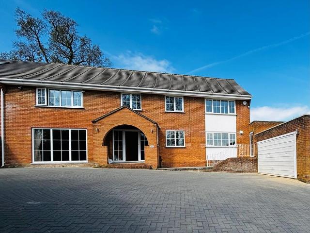 House for rent in Gerrards Cross, Denham