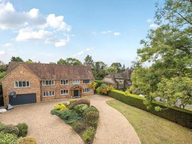 House for sale in Denham, Gerrards Cross and Chalfonts Community Board, Tatling End
