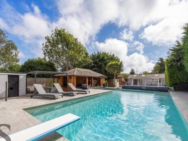 House for sale in Worthing, West Sussex