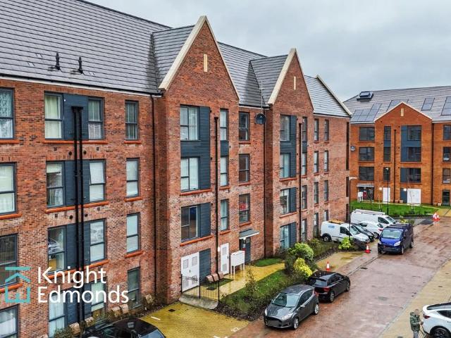 Apartment for rent in Allington, Midway