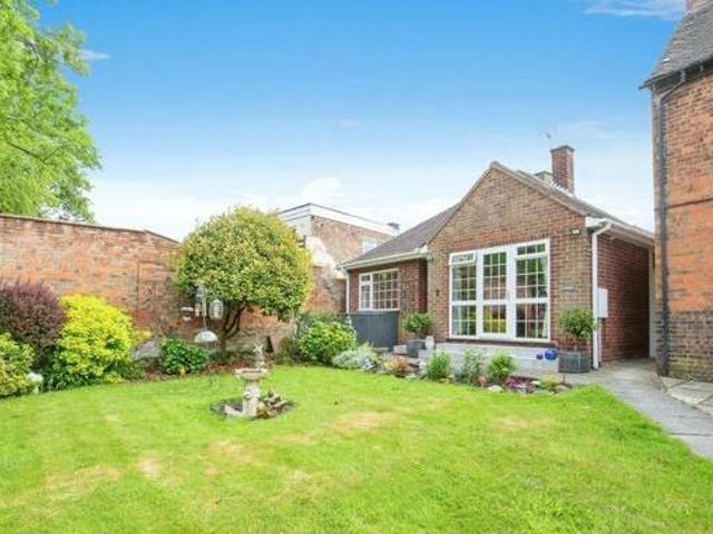 House for sale in Gun Hill, Warwickshire