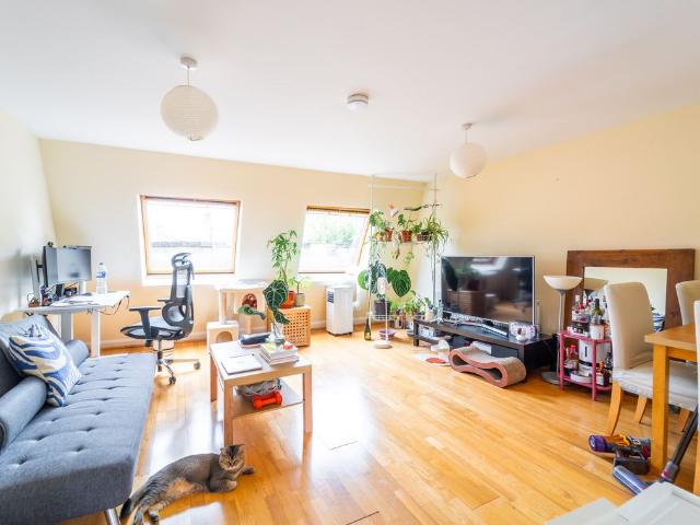 Apartment for rent in West Hampstead, Greater London