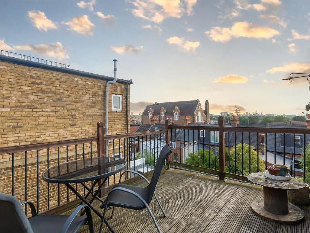 Apartment for rent in West Hampstead, Greater London