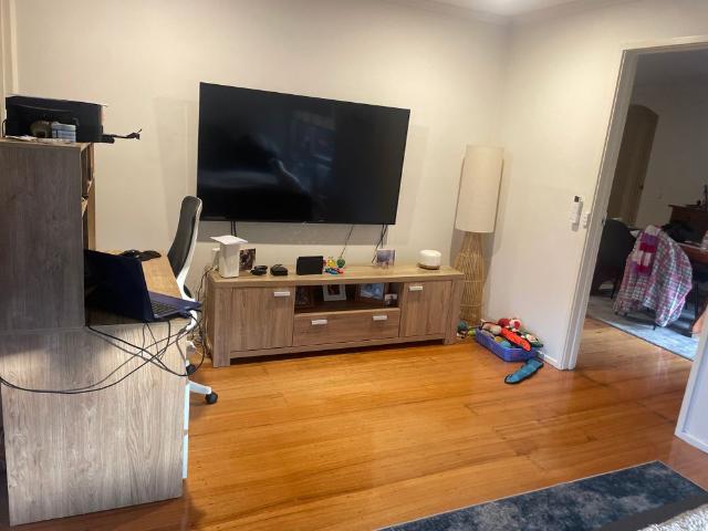 Room for rent in Camerons Creek, Victoria