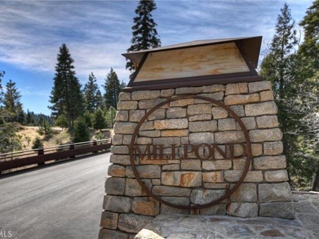 Land for sale in Cedar Glen, California