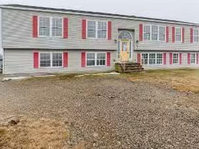 House for sale in Orono