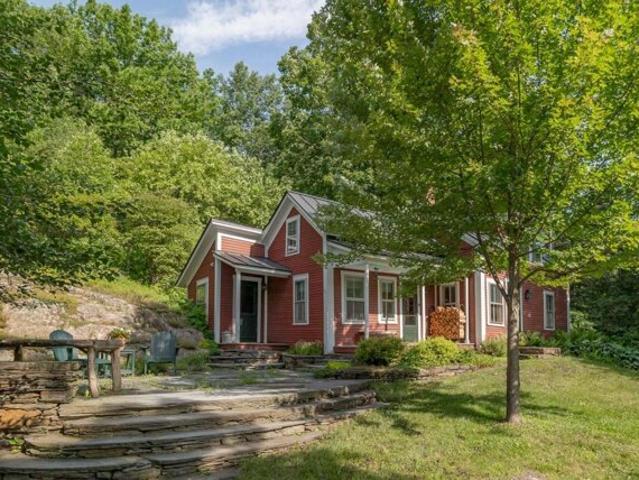 House for sale in Warren, Washington County