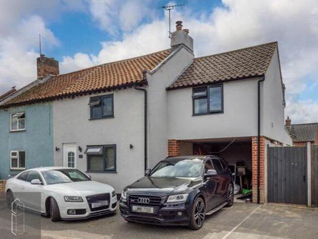 House for sale in Eastbridge, Suffolk