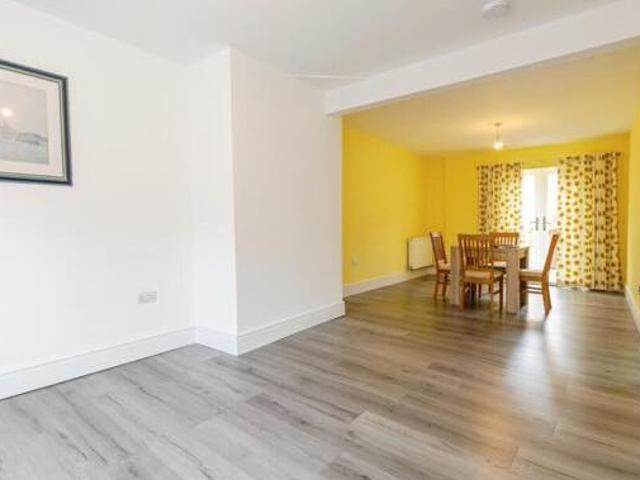 House for sale in Ermine West, Brayford
