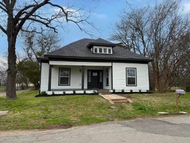 House for sale in Cumby, Texas