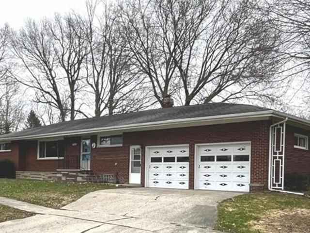 House for sale in Yale