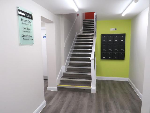 Room for rent in Chadsmoor, Staffordshire