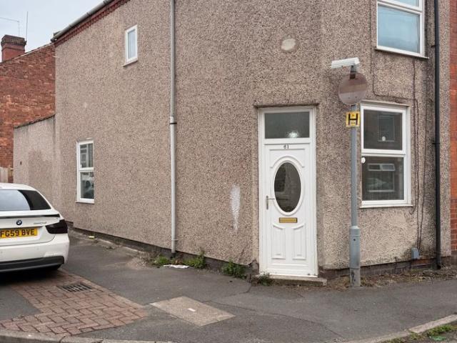 House for rent in Caldermill, East Midlands