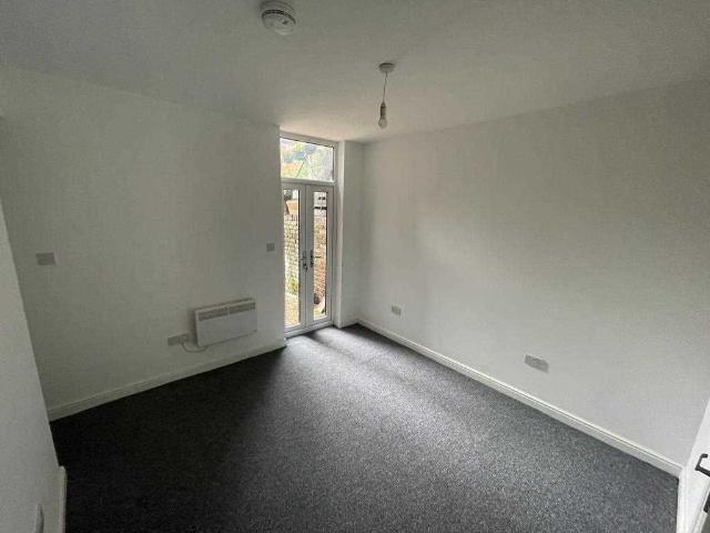 Apartment for rent in Calderstones