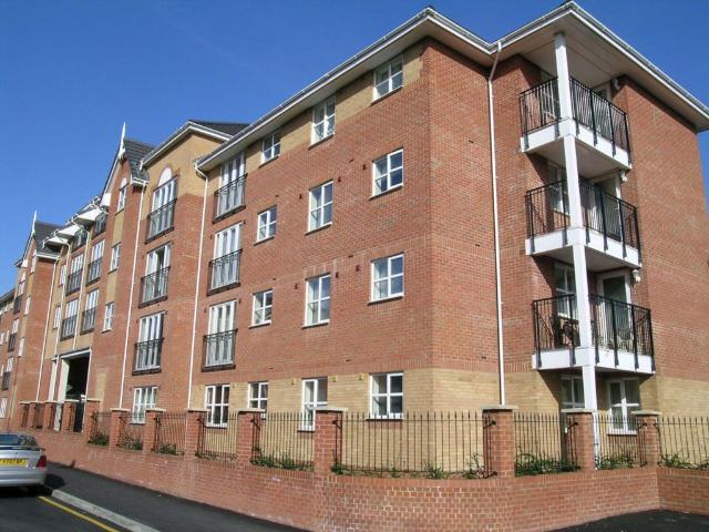 Apartment for rent in Slough