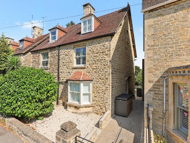 Apartment for rent in Black Bourton, Oxfordshire