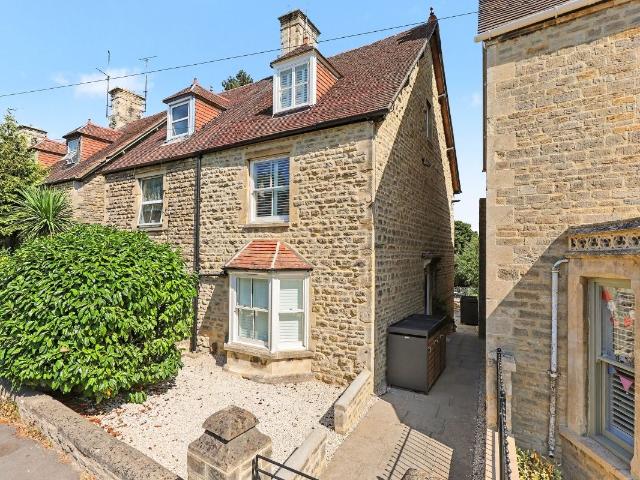 Apartment for rent in Black Bourton, Oxfordshire