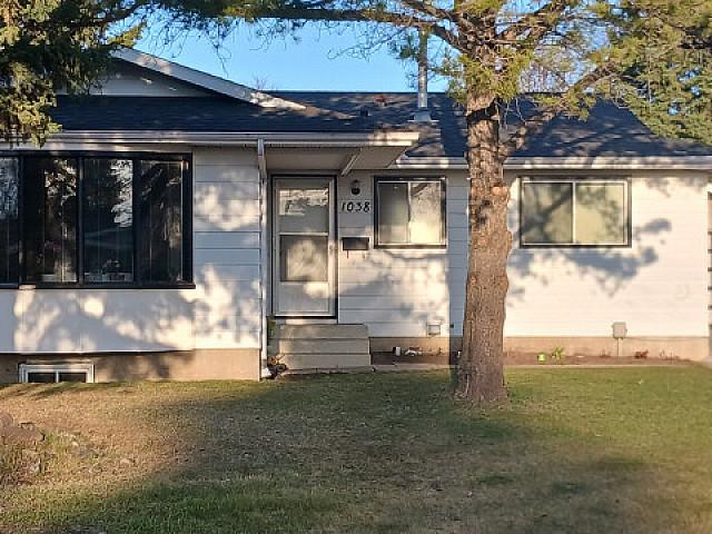 Property for rent in Wedgewood, Alberta