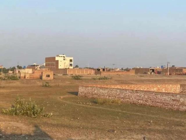 Land for sale in Faisalabad, Islamabad Capital Territory