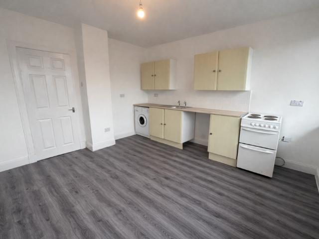 Apartment for rent in Pather, Cambusnethan