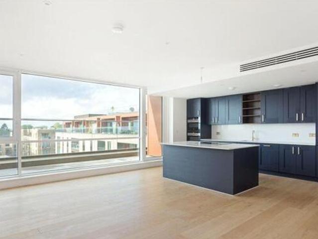 House for sale in Hertfordshire